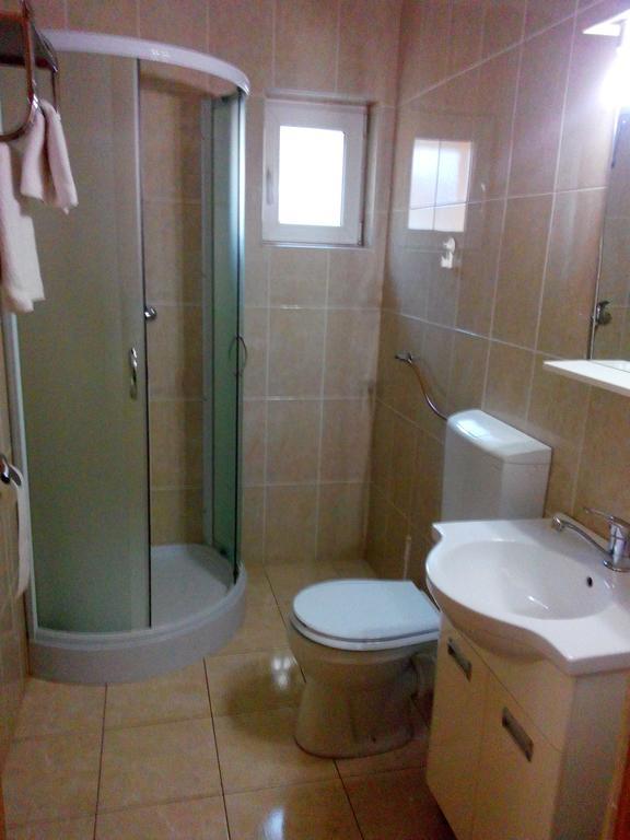 Pensiunea Vladut Timişoara Kamer foto