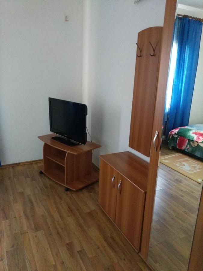 Pensiunea Vladut Timişoara Buitenkant foto